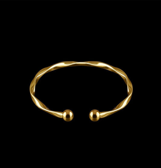 Twisted Bracelet