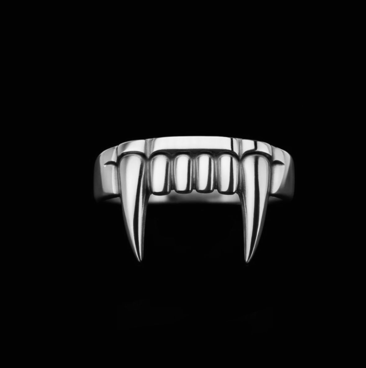 Vampire Ring