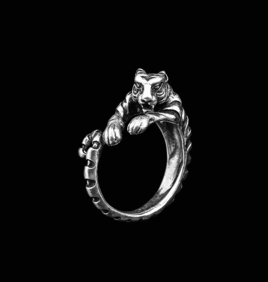 Tiger Ring
