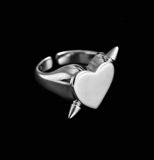 Spear Heart Ring